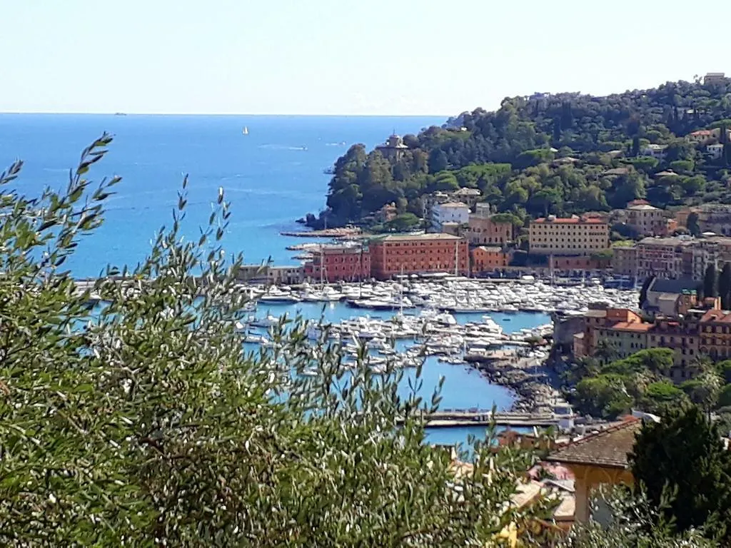 La Torretta Villa Lavagna 0*,  Italy