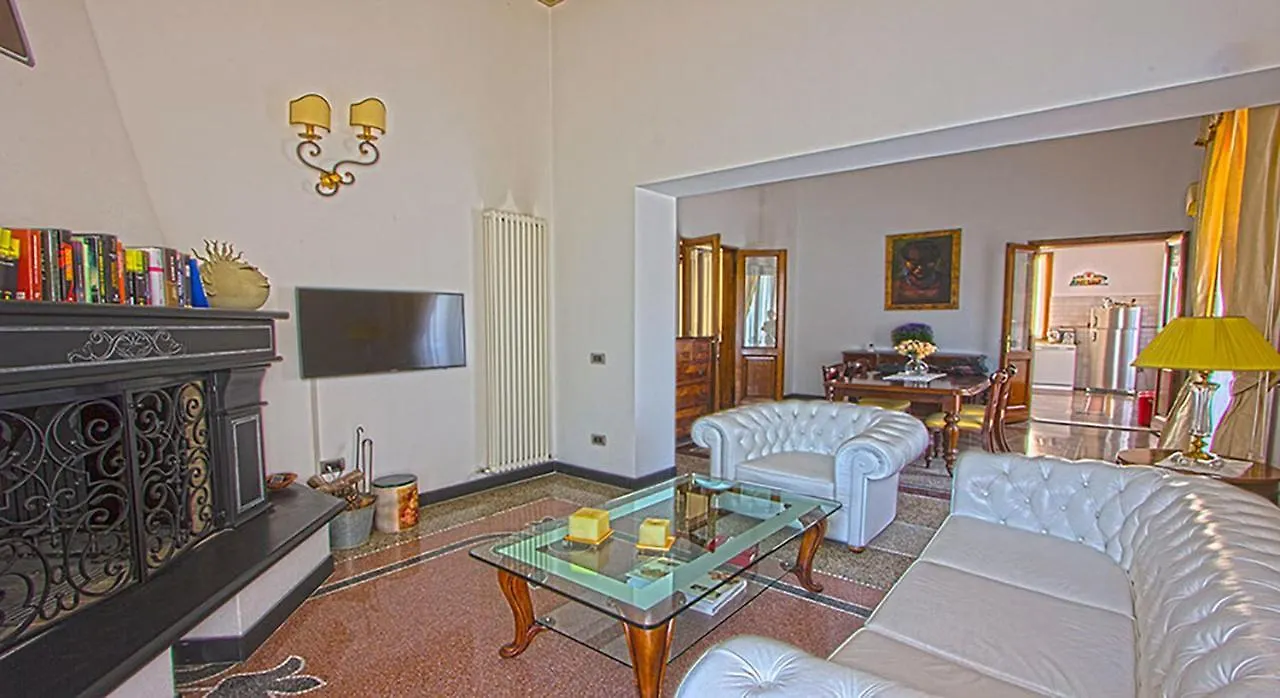 La Torretta Villa Lavagna 0*,